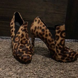 Nine West fur cheetah booties
